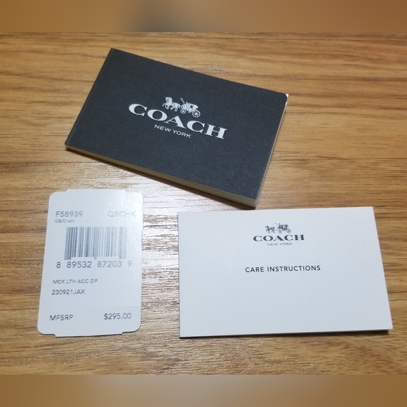 Coach Mickey Wallet - Picture 2 of 7